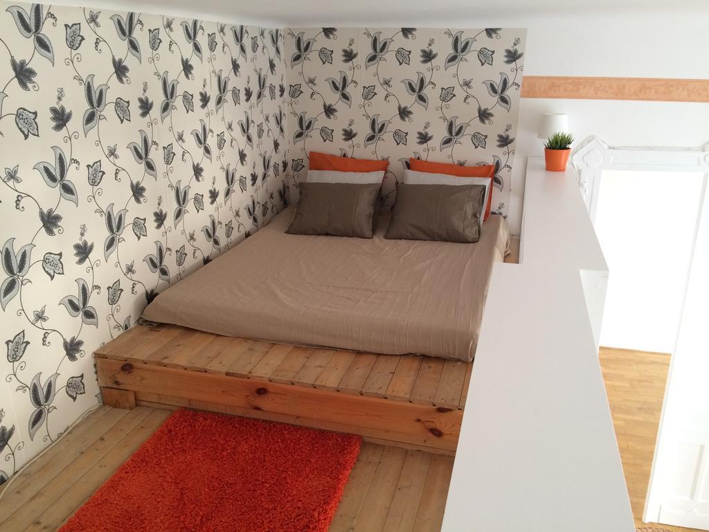 Standard By Hi5 - Wesselényi 13 * Budapest